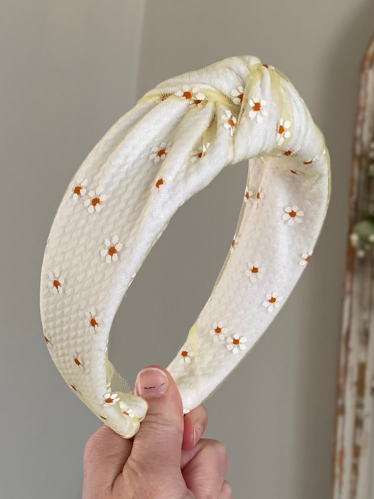 Daisy Mesh Knotted Headband (multiple color options)
