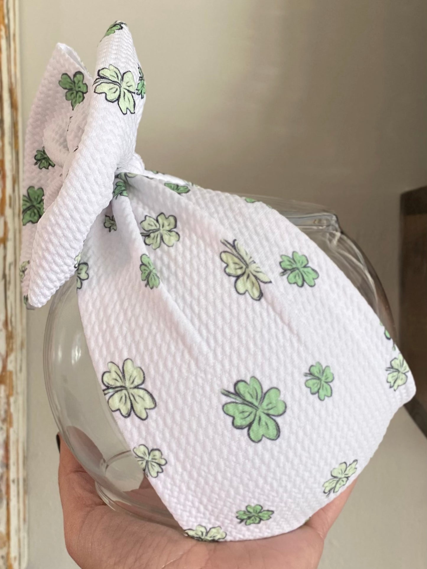 Simple Shamrock Wrap
