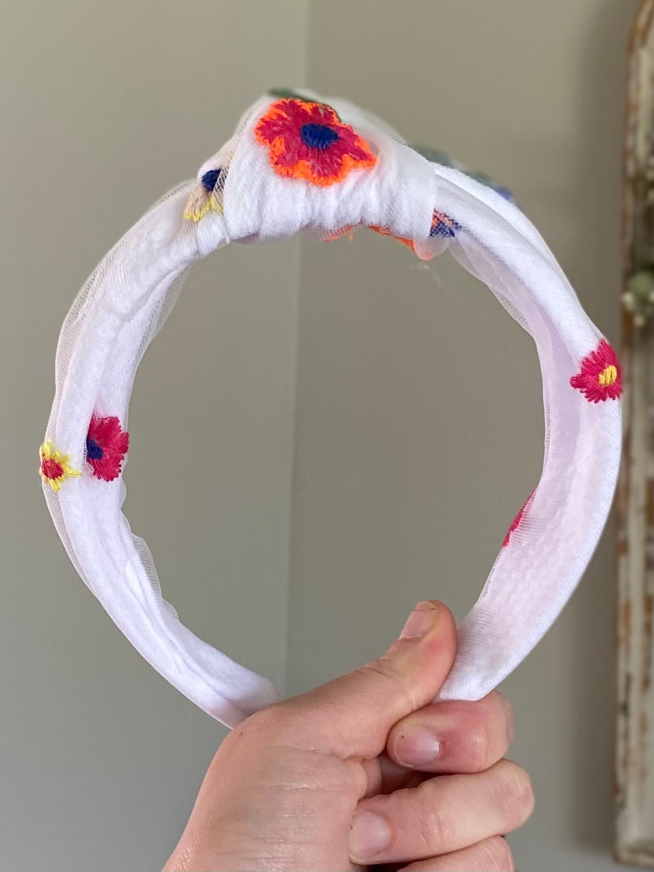 Embroidered Floral Mesh Knotted Headband