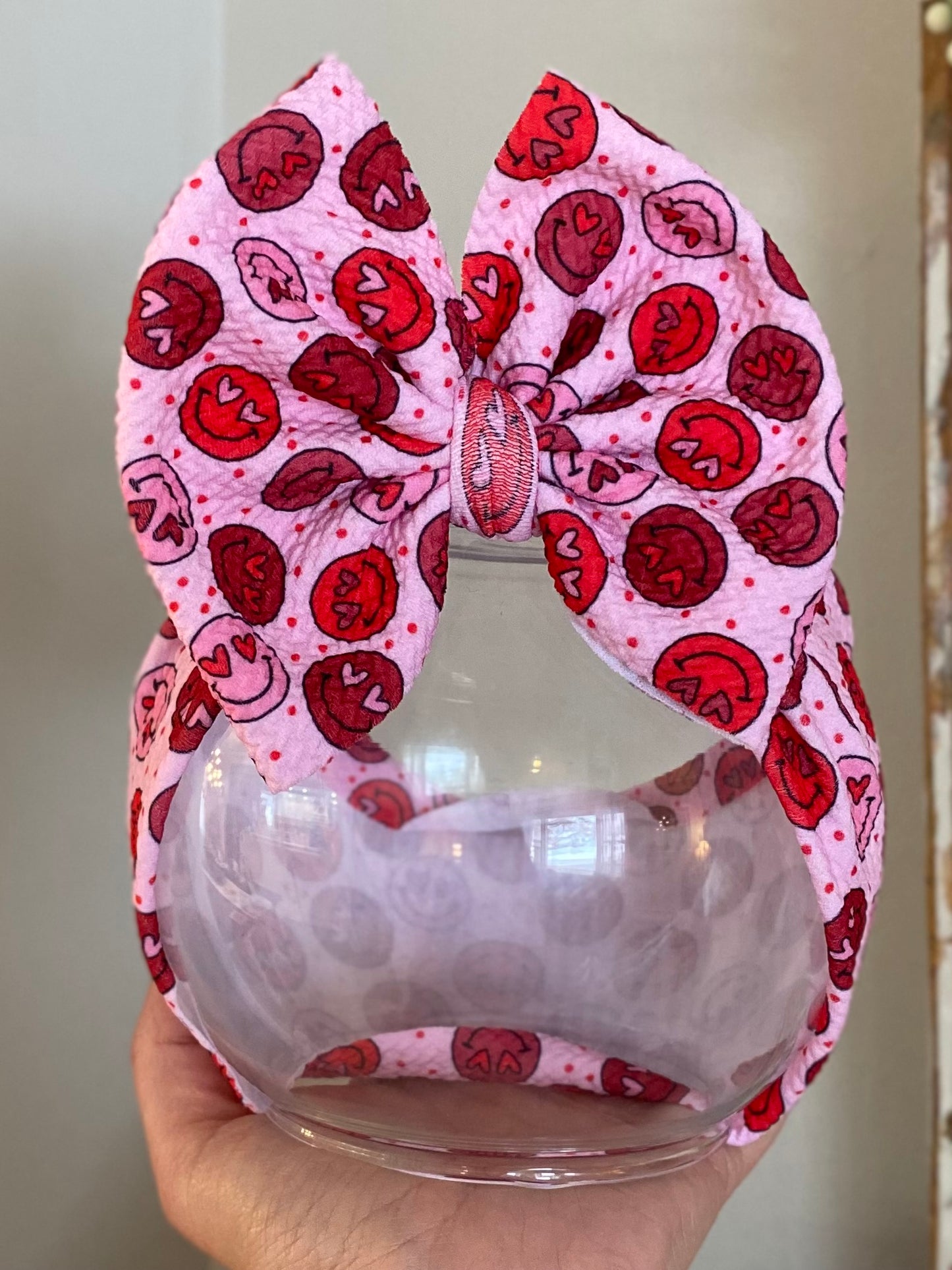 Valentines Smiley Wrap