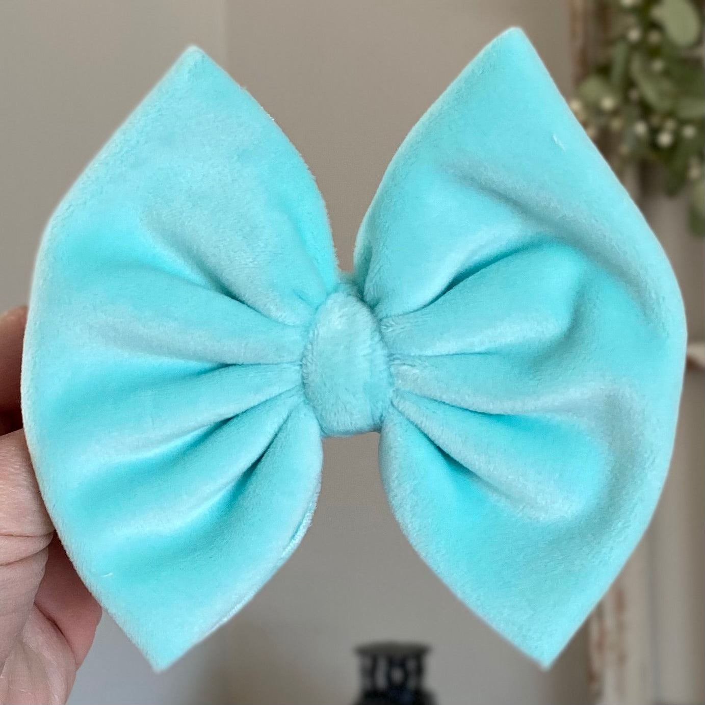 Mint Plushy Velvet Bow