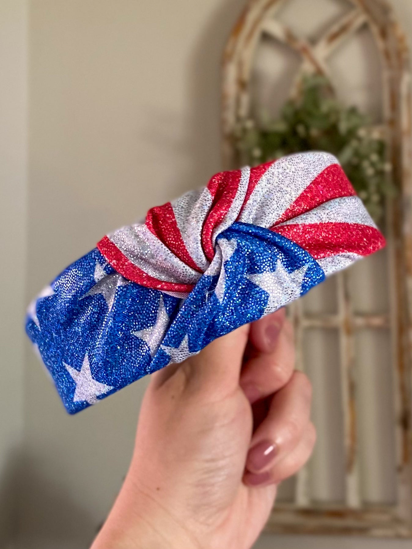 Holographic Stars and Stripes Knotted Headband