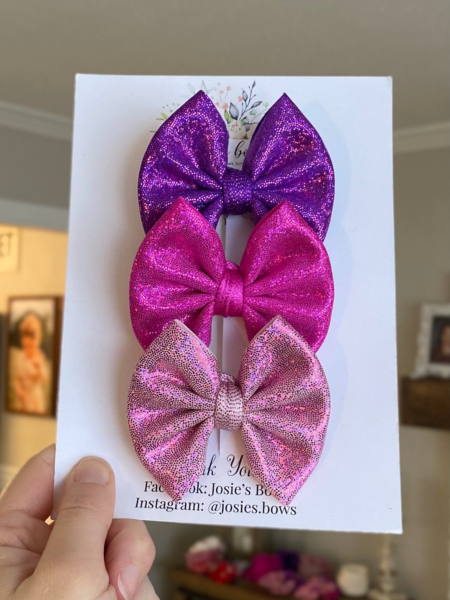 Valentine’s Holographic Mini Bows