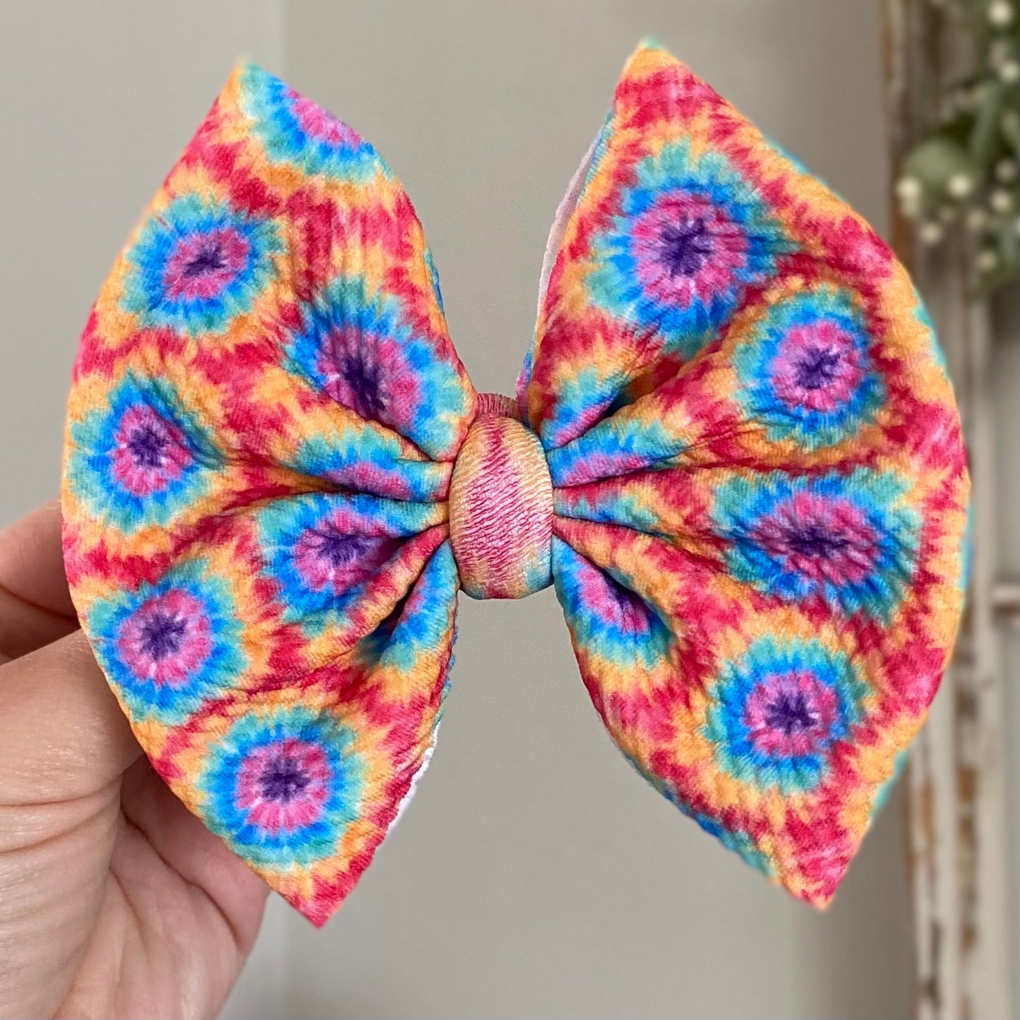 Tubular Tie Dye Bow