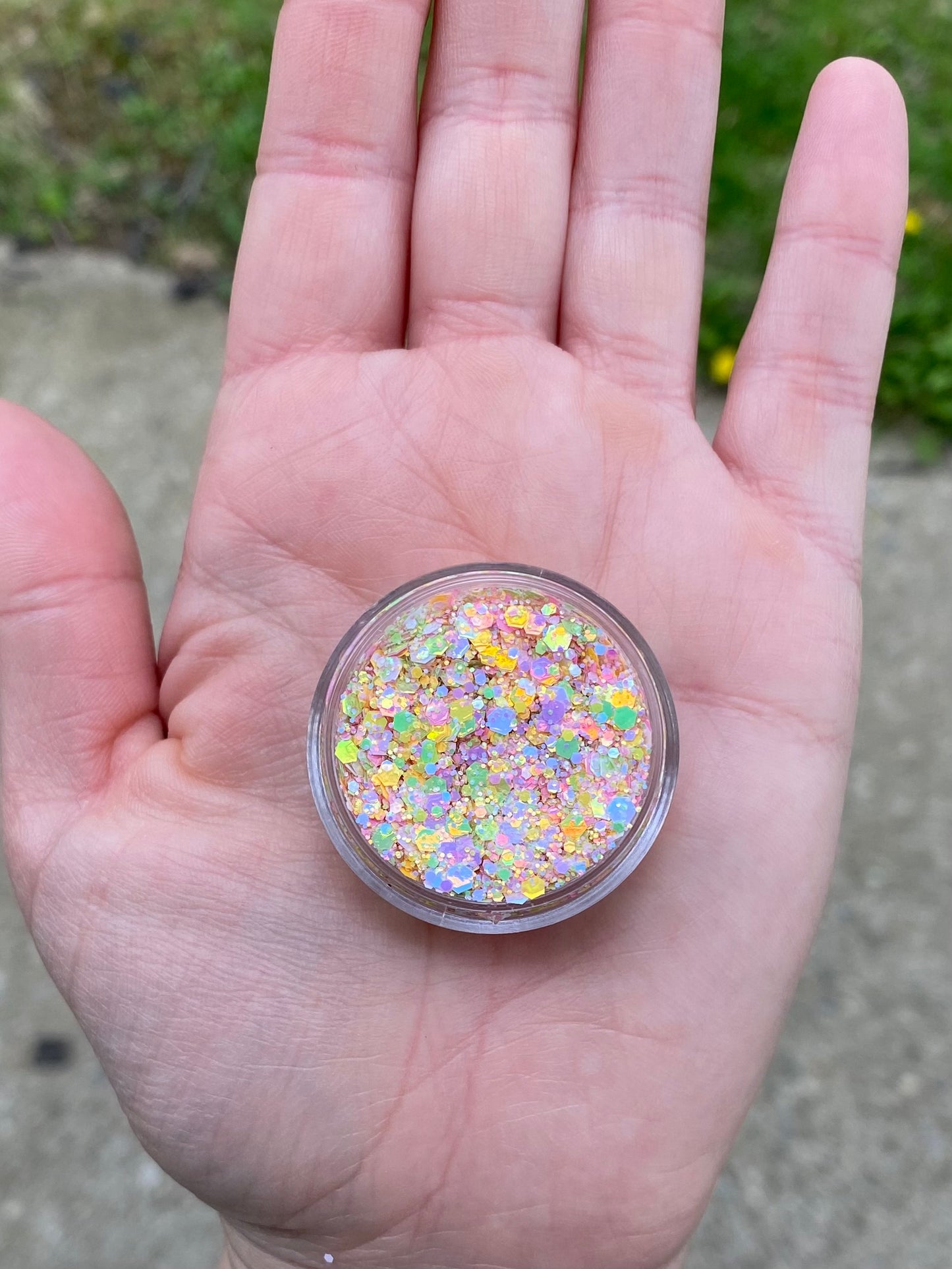 Chasing Summer Hair Glitter