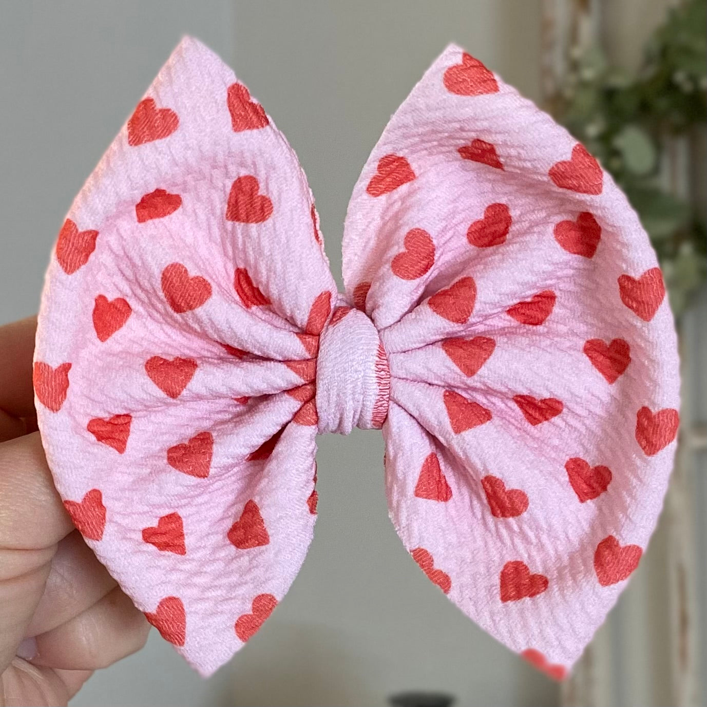 Simple Hearts Bow