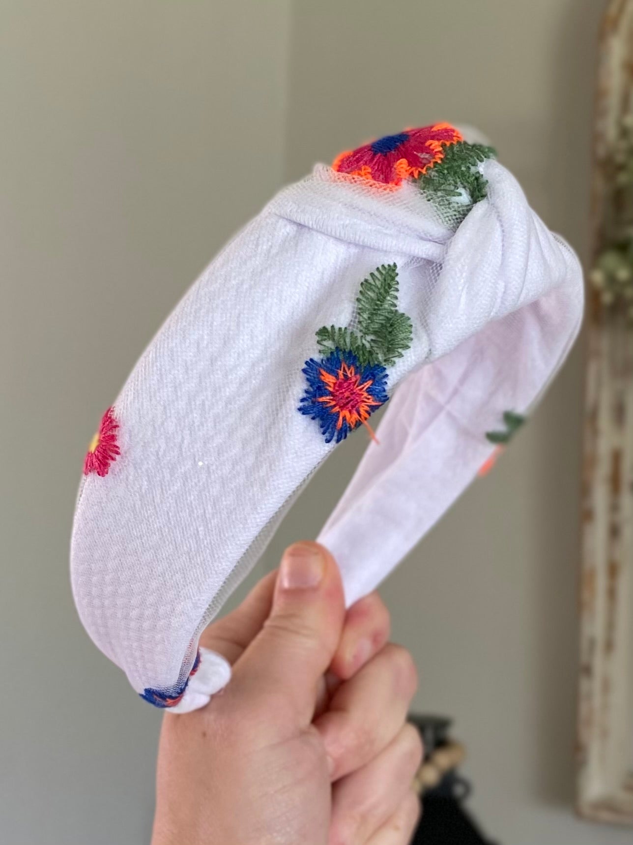 Embroidered Floral Mesh Knotted Headband