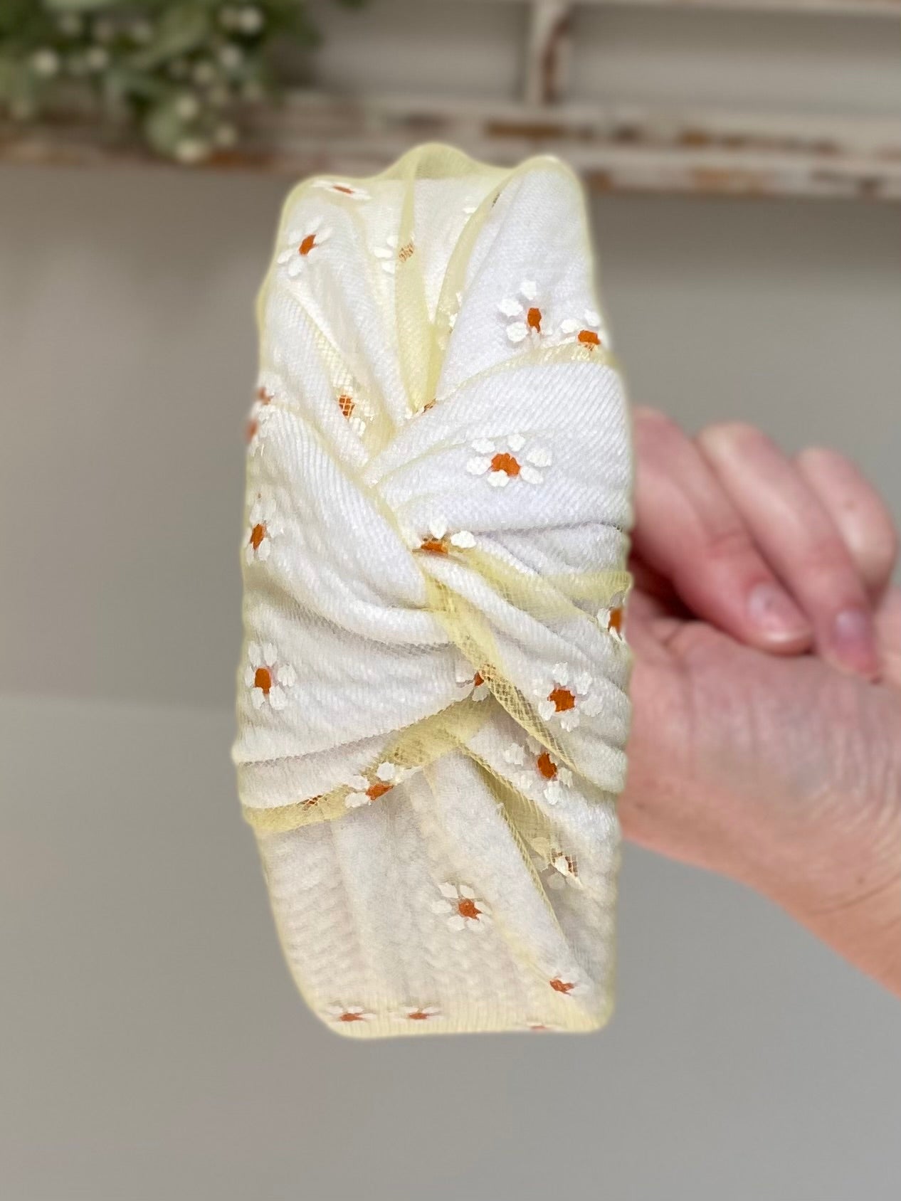 Daisy Mesh Knotted Headband (multiple color options)