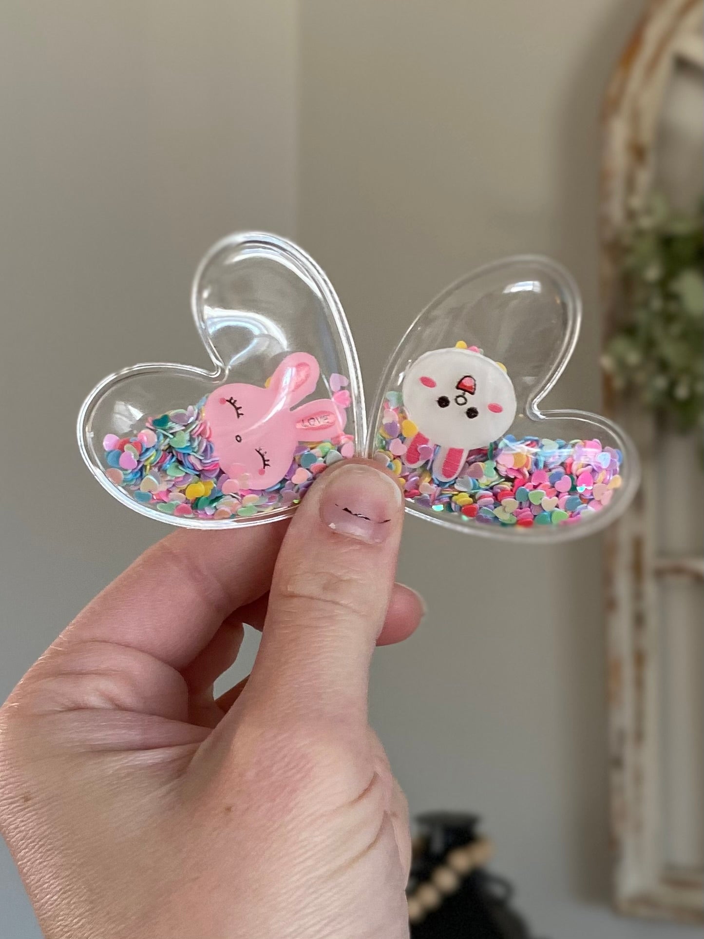 Velvet Bunny Heart Shaker Bow