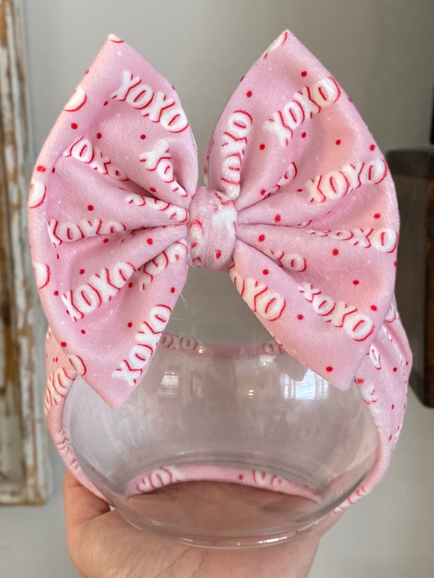 Pink Xoxo Velvet Wrap