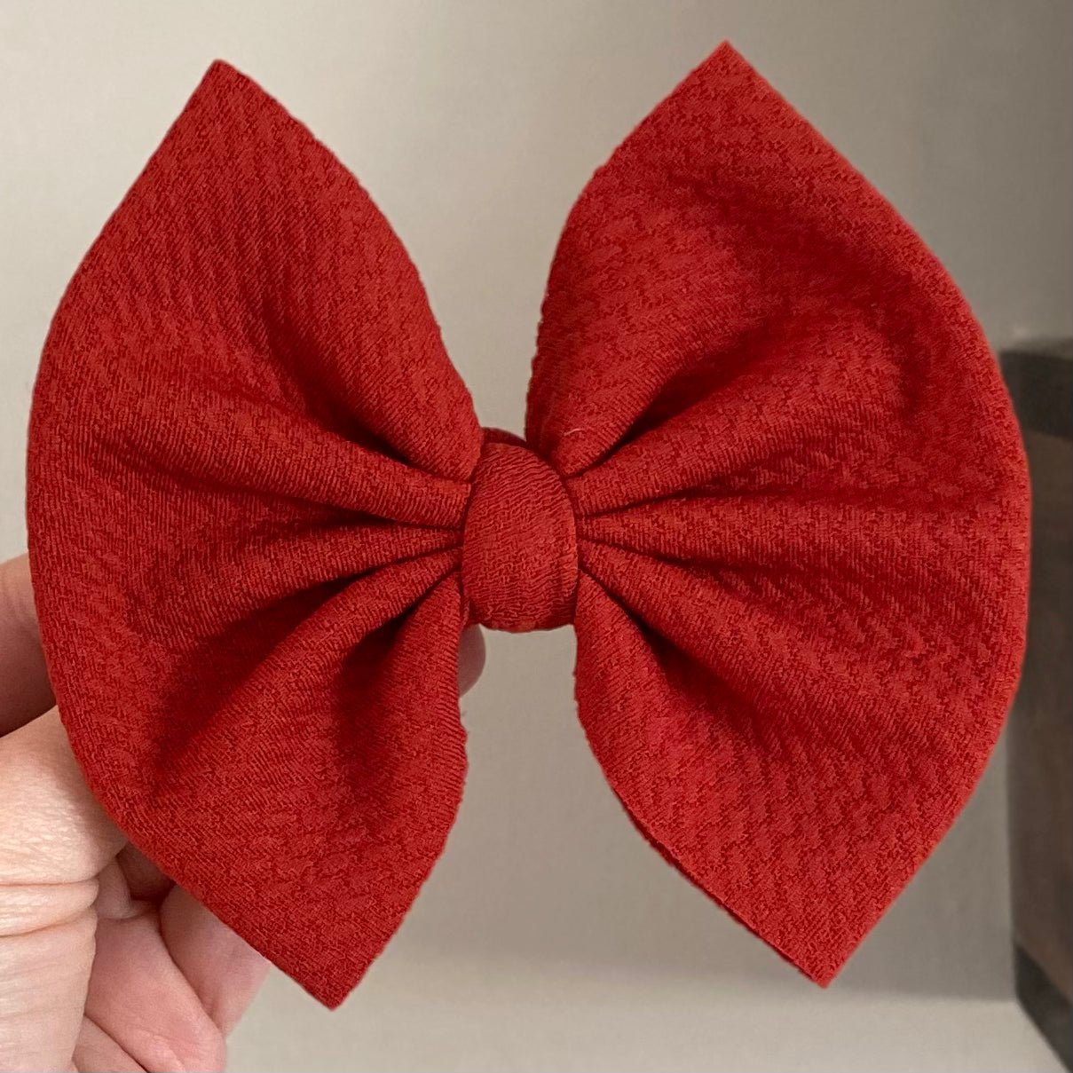 Cinnamon Bow