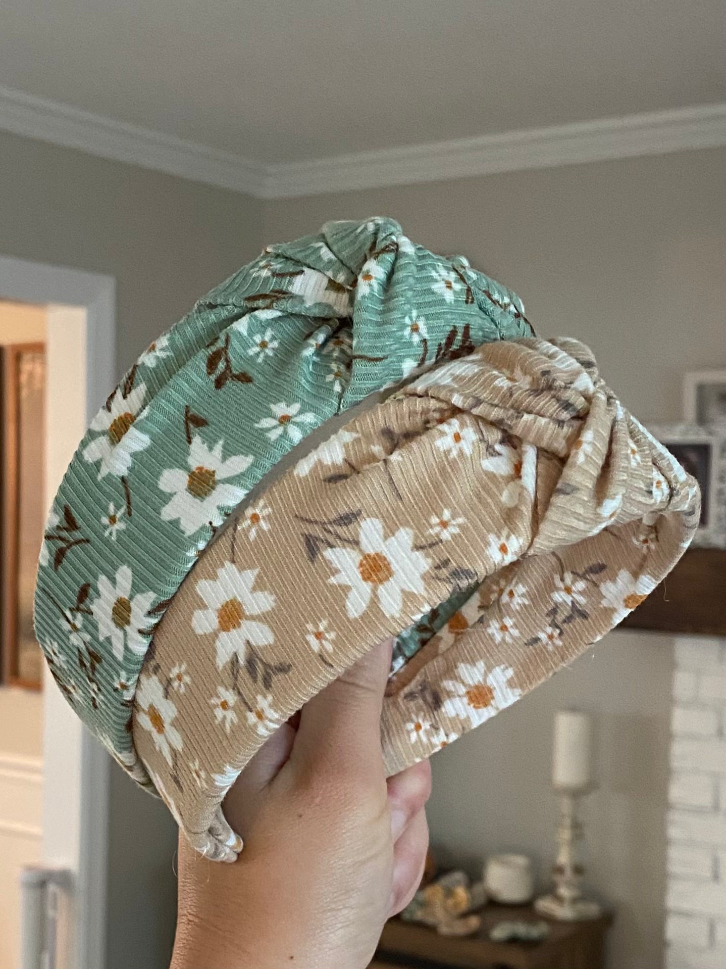 Ribbed Taupe Floral Knotted Headband