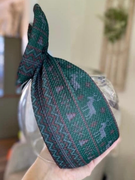Ugly Sweater (Green) Wrap