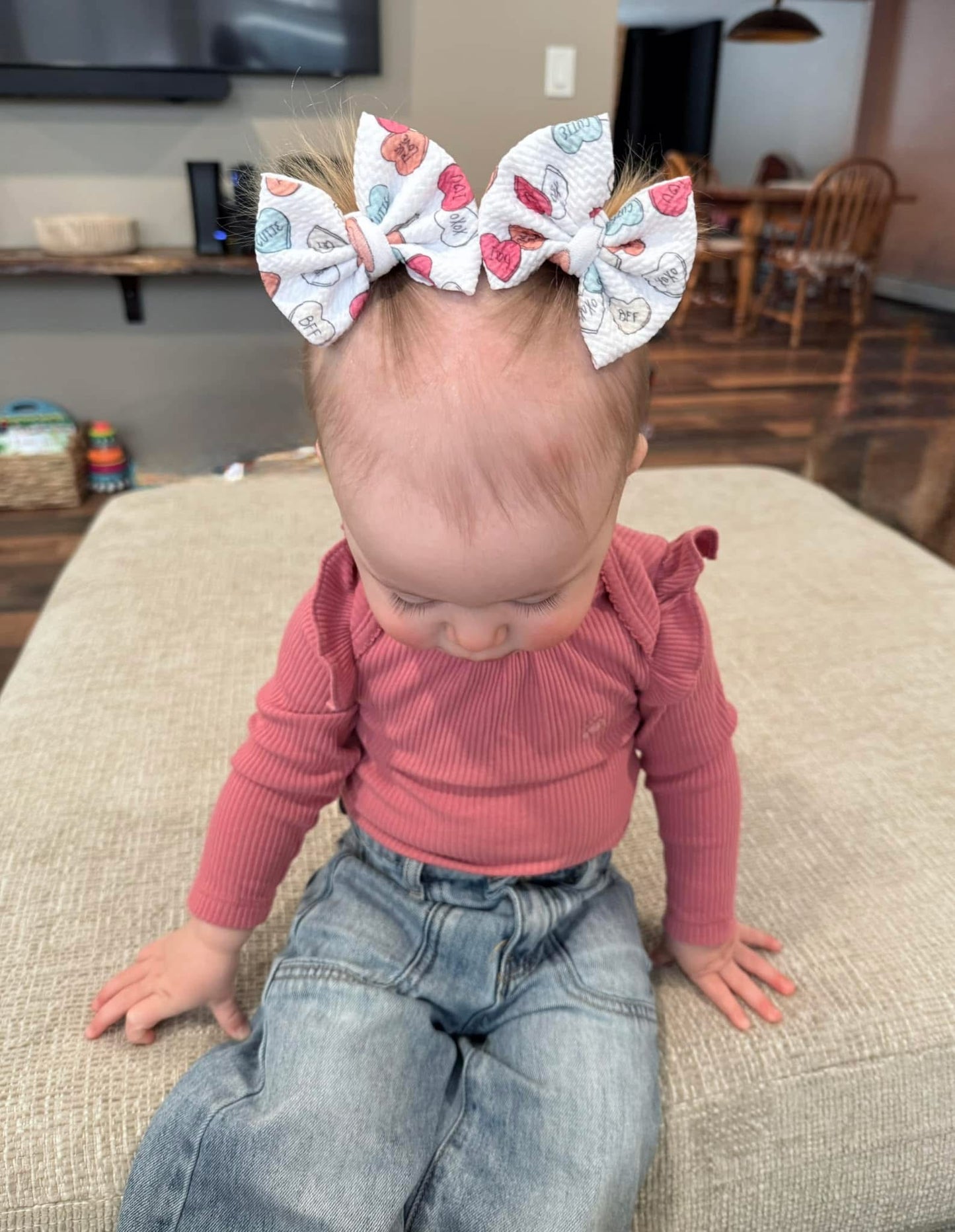 Neutral Conversation Hearts Bow
