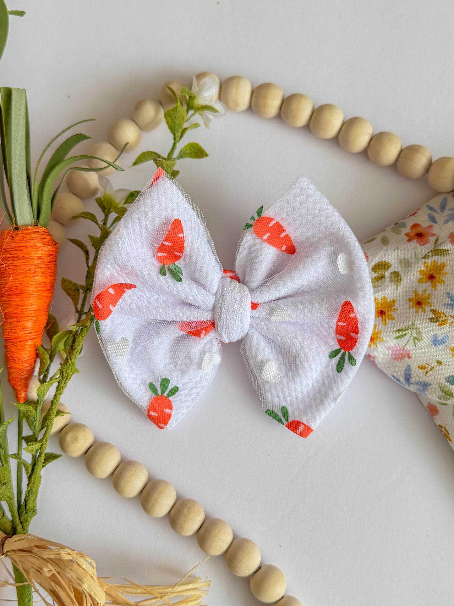 Carrot Mesh Bow