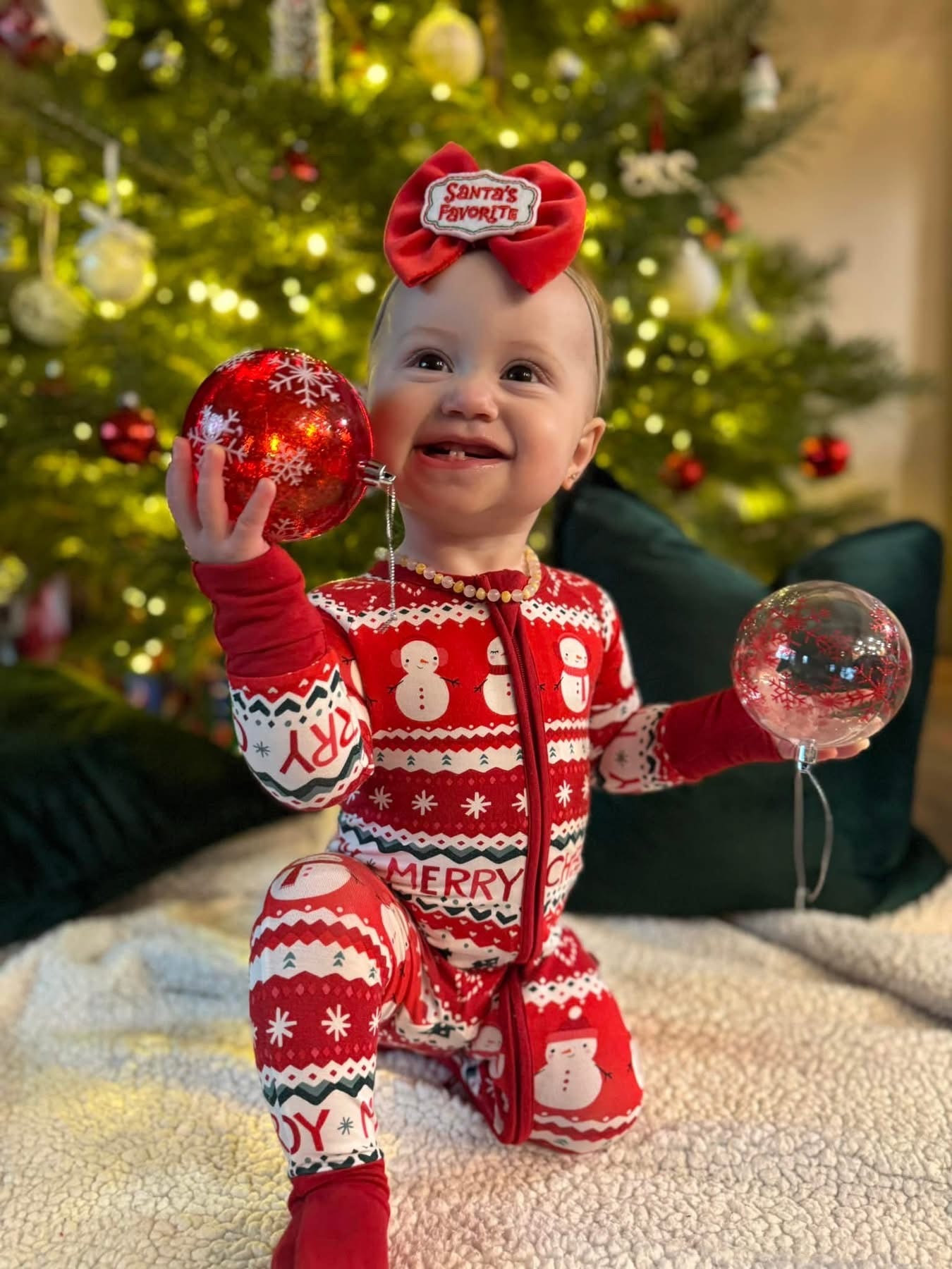 Santa’s Favorite Bow