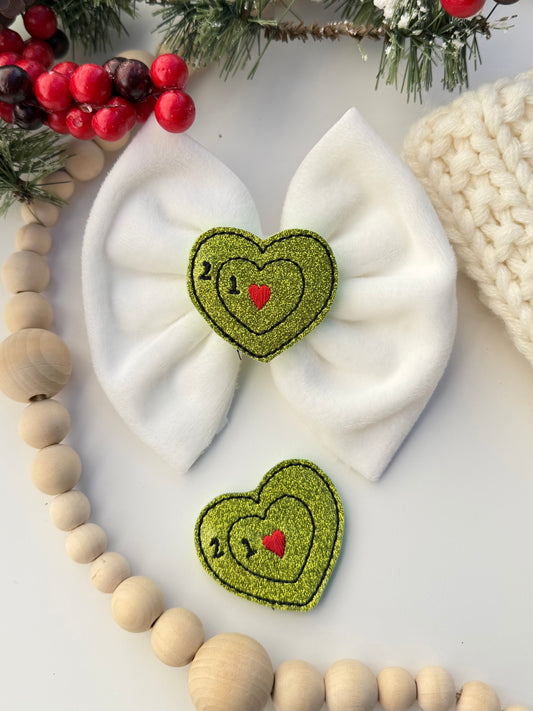 Grinch Heart Clip/Bow