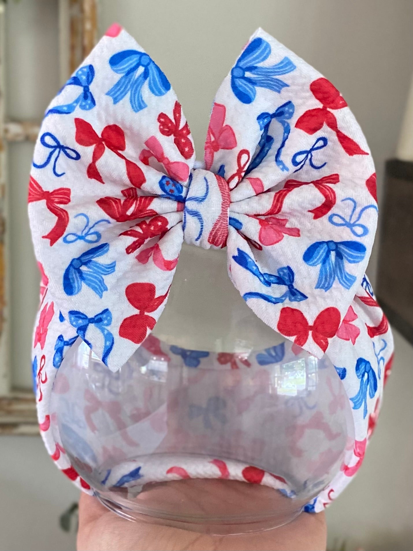 Red, White, and Bows Wrap