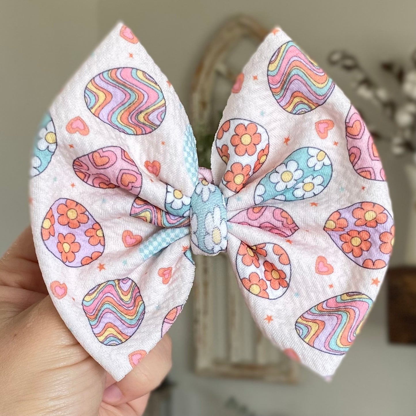 Retro Eggs Bow