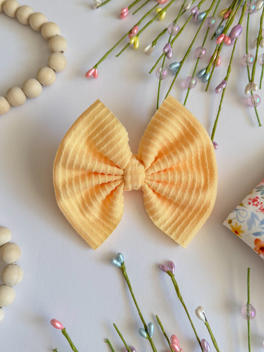 Creamsicle Waved Bow