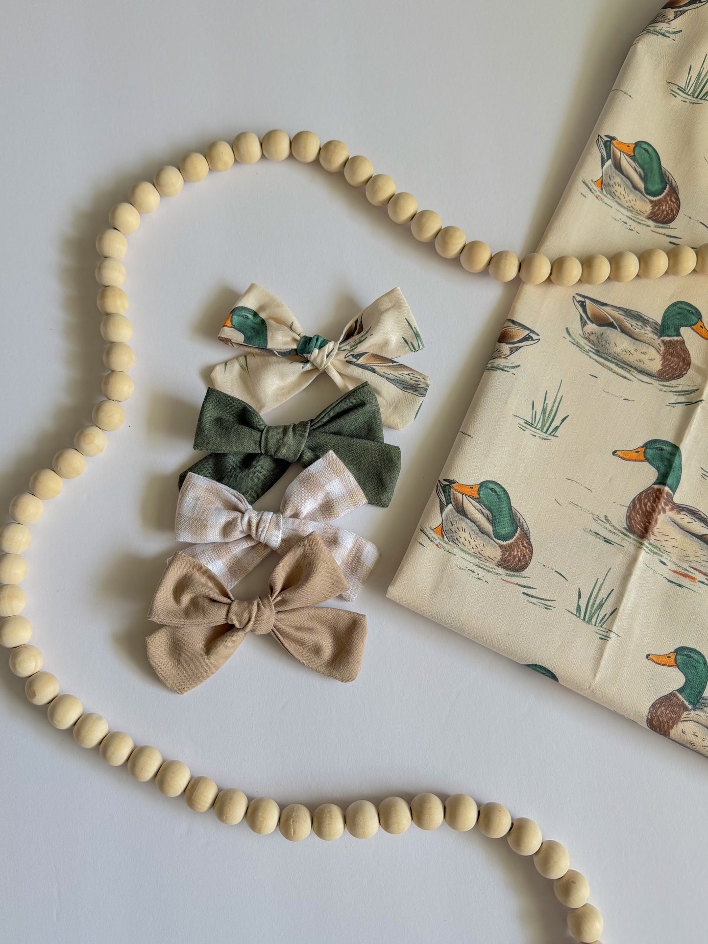 Vintage Mallard Ruby Bows
