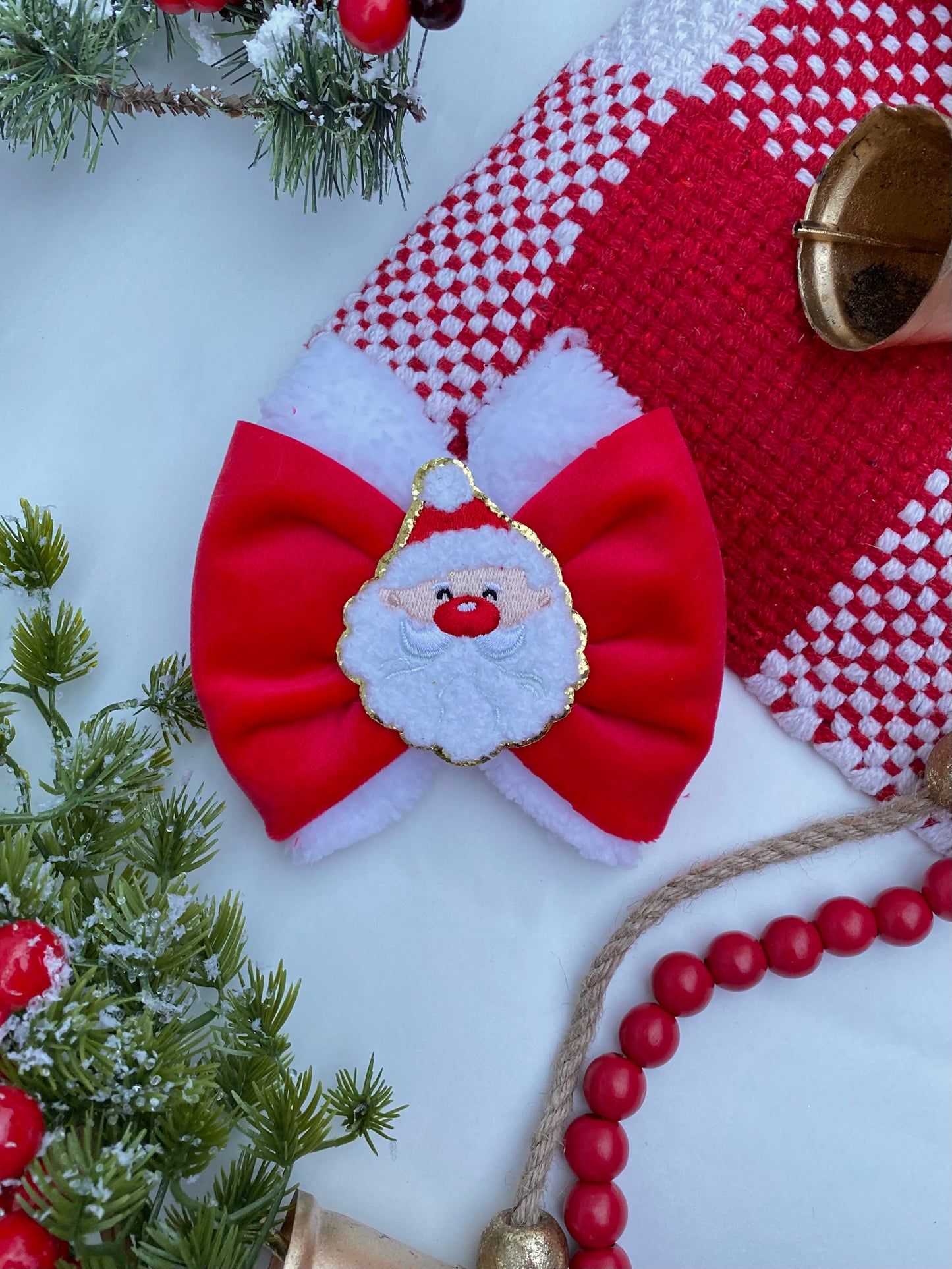 Jolly Glitter Santa Bow