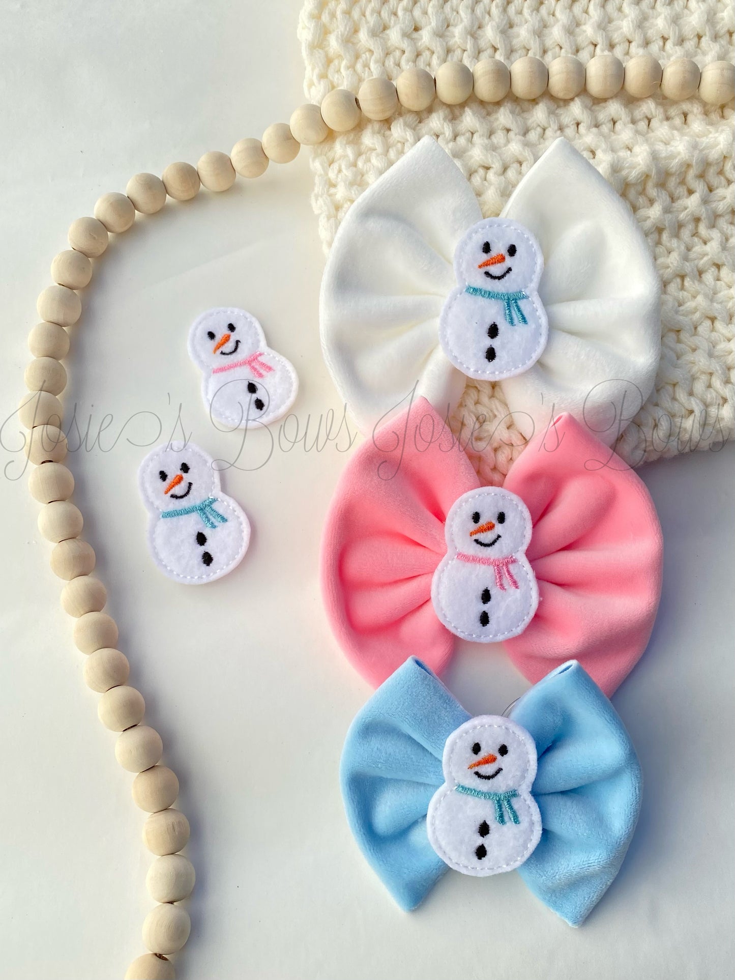 Velvet Snowman Bows
