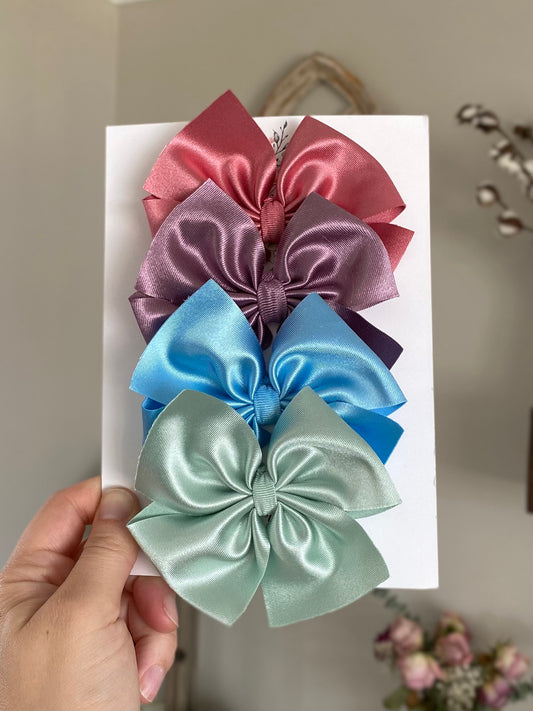 Spring Satin Pinwheel Set