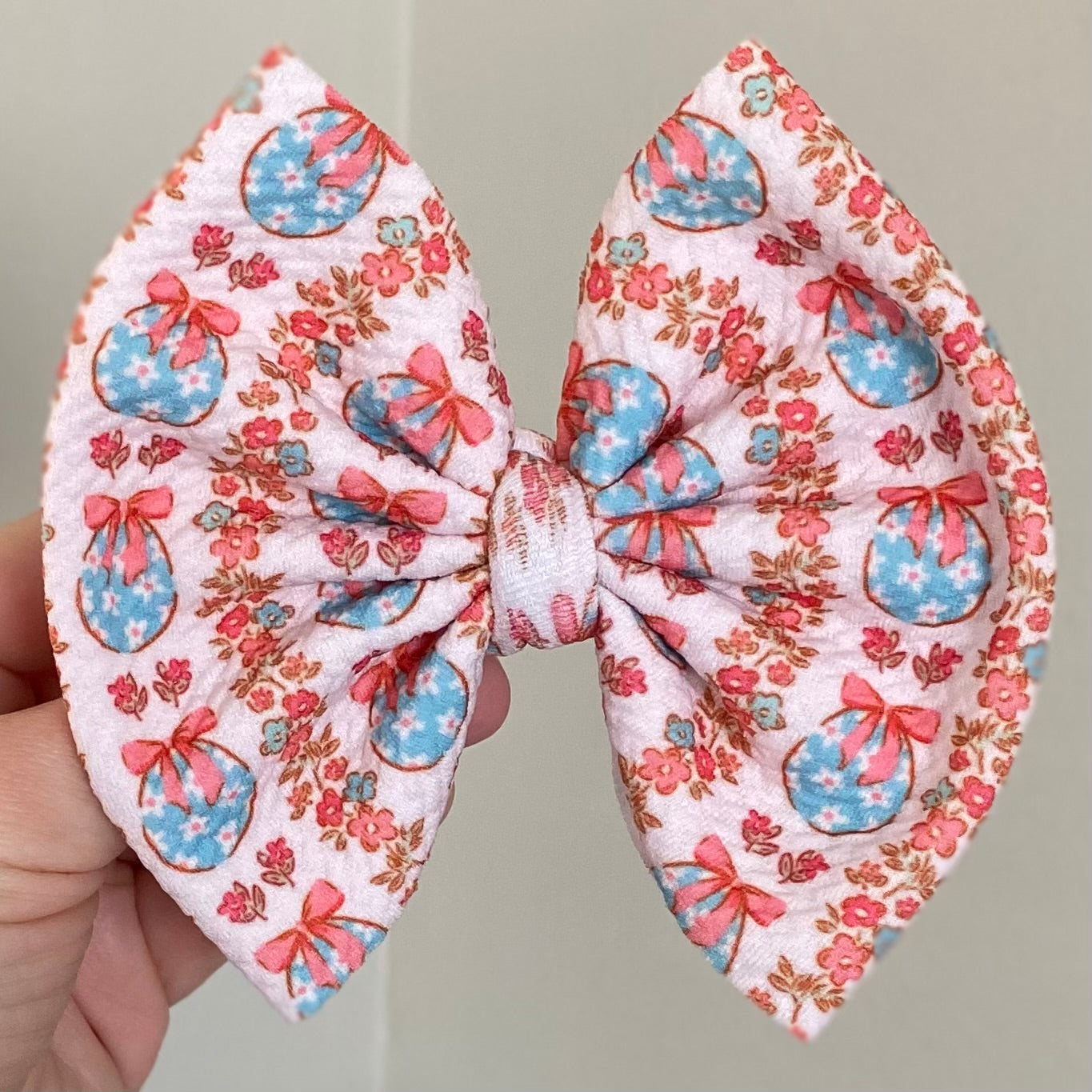Vintage Eggs Bow