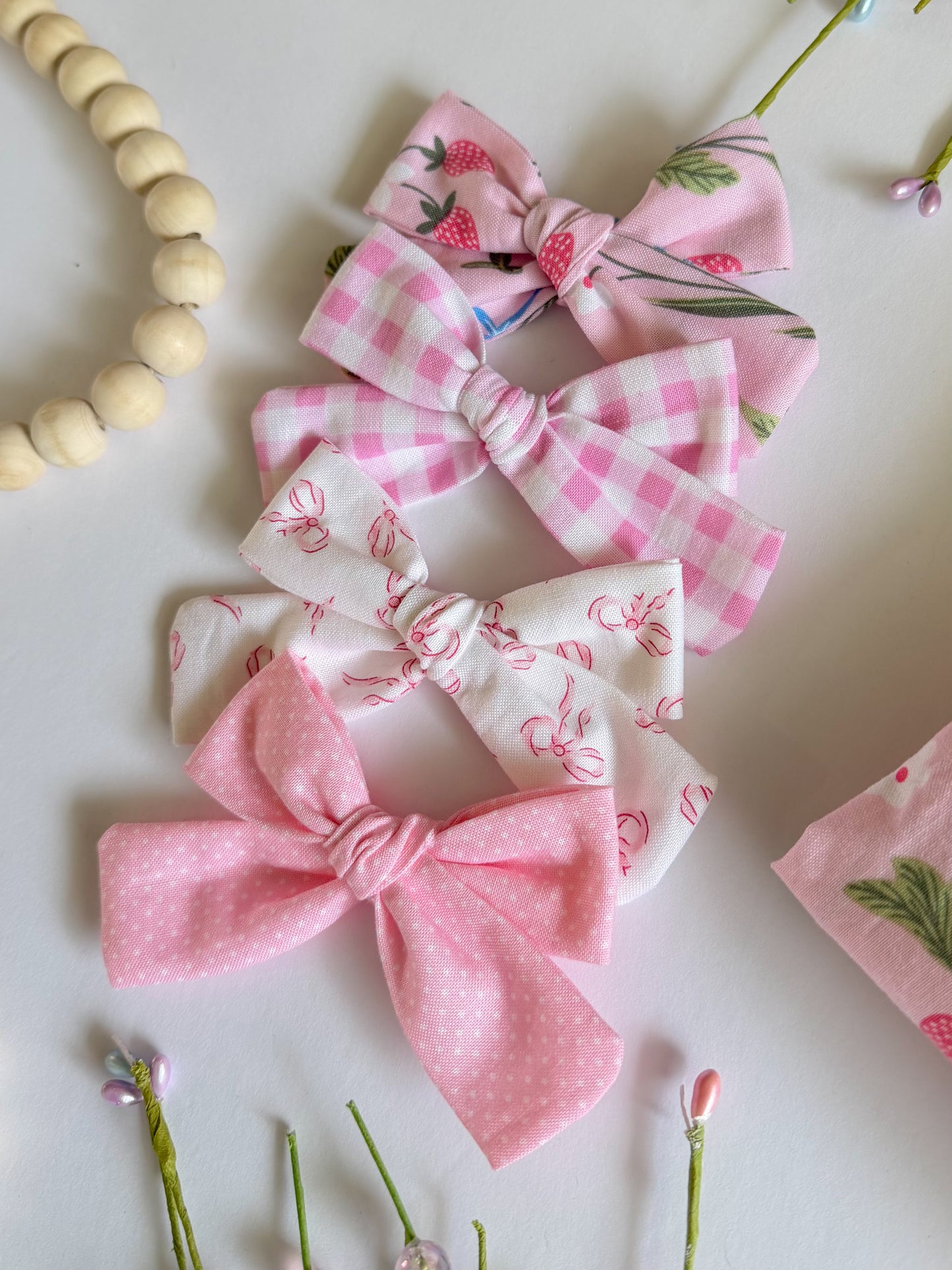 Strawberry Fields Ruby Bows