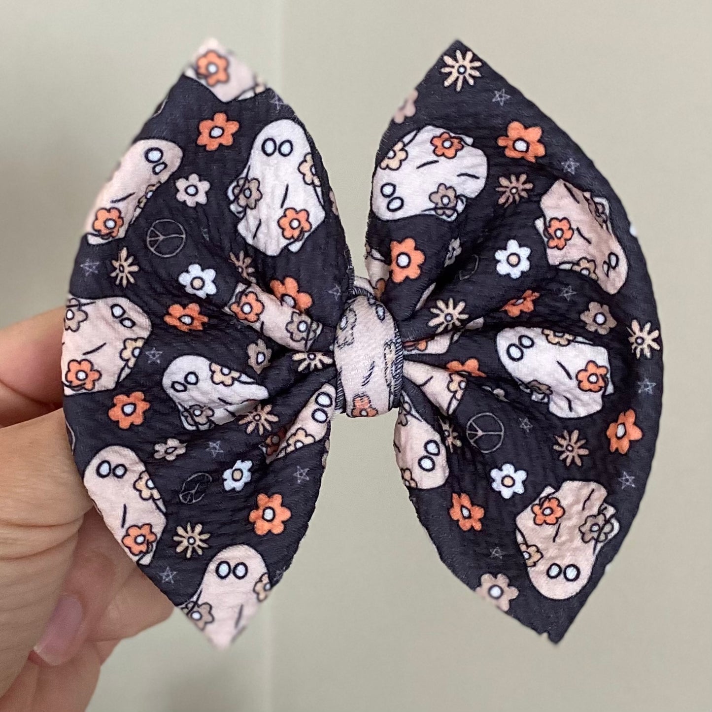 Groovy Ghosts Bow