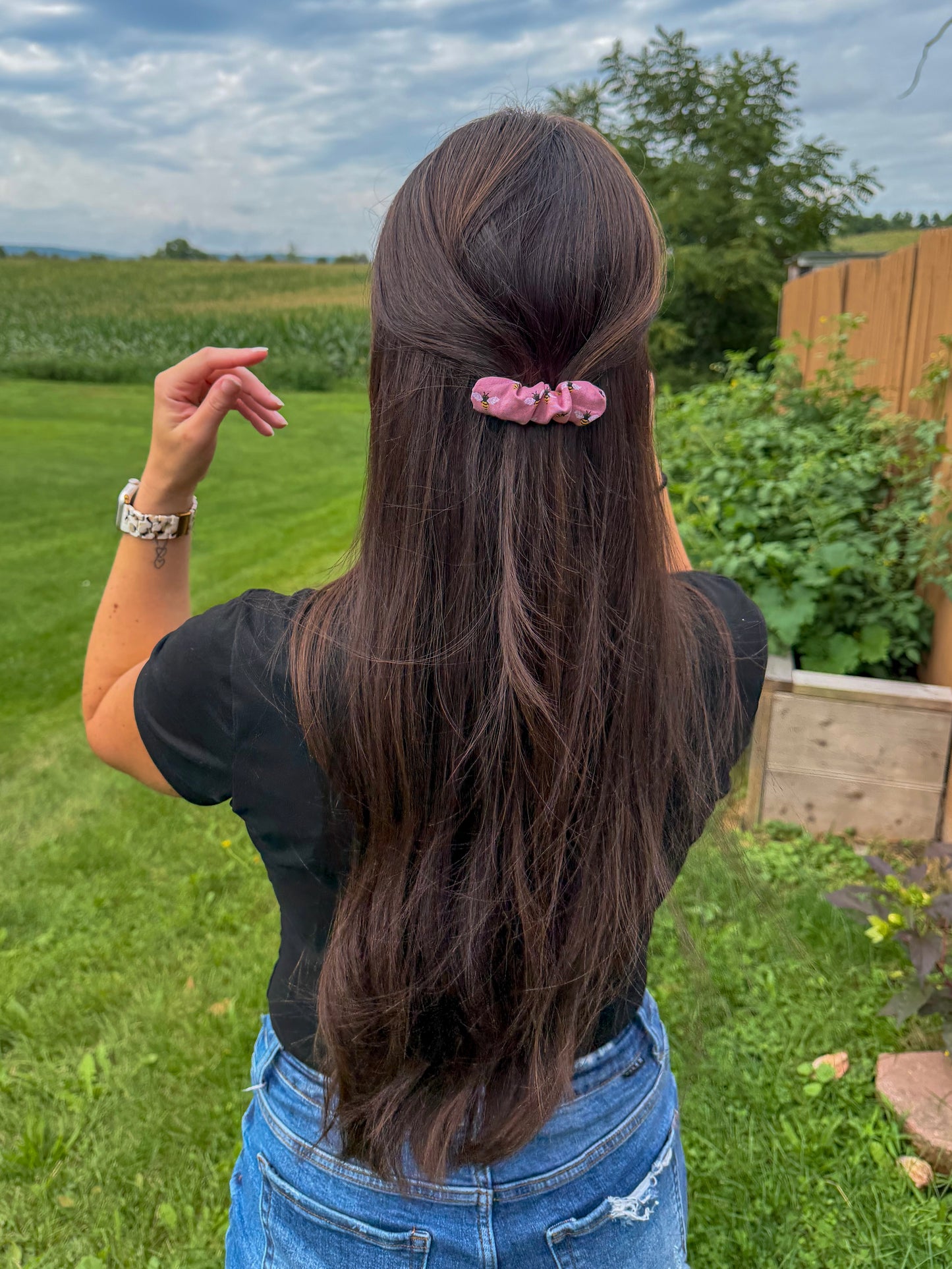 Mauve Bees Scrunchie Barrette