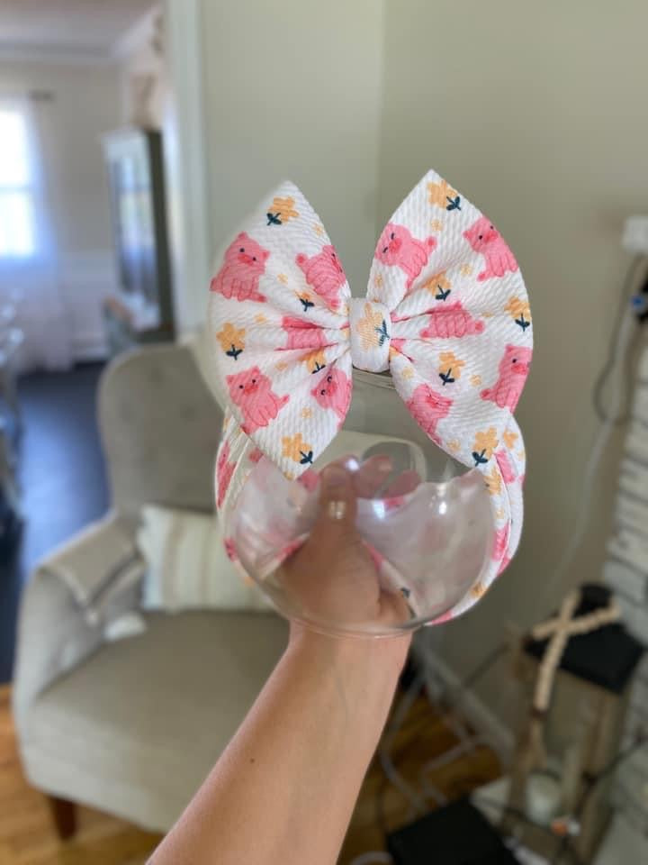 Cute Piggies Bow