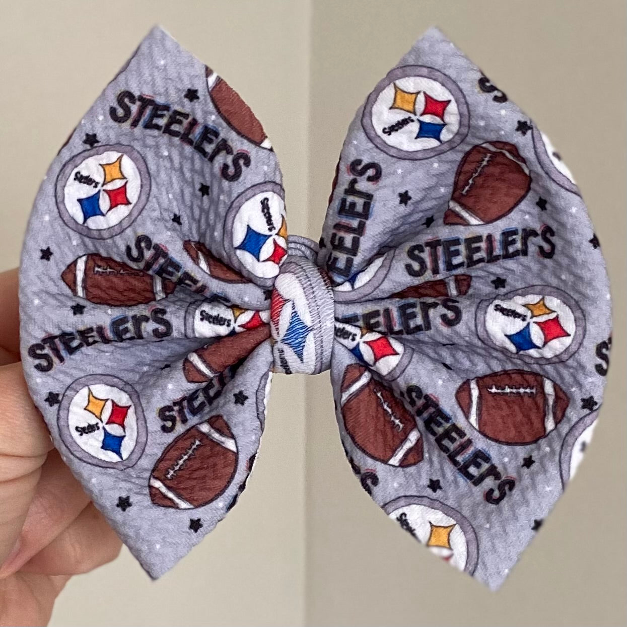 Steelers Bow