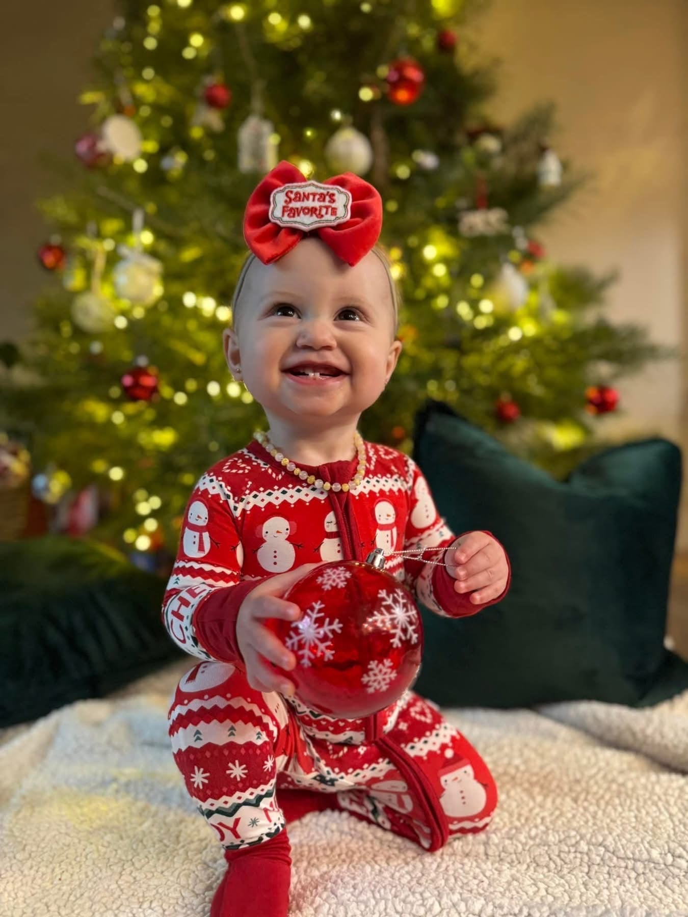 Santa’s Favorite Bow