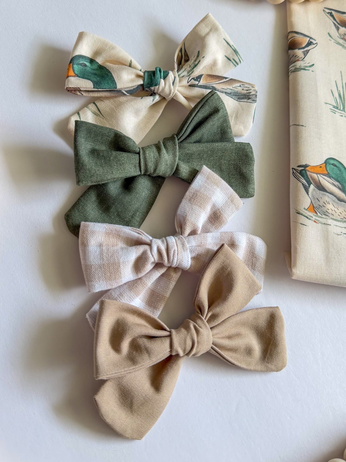Vintage Mallard Ruby Bows