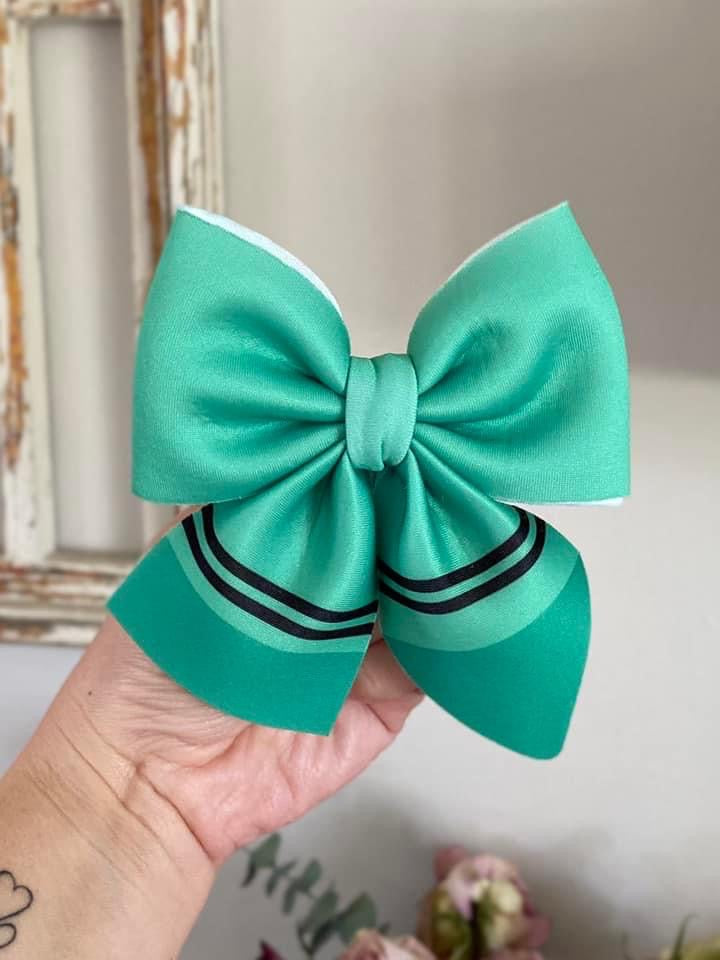 Crayon Sailor Bow