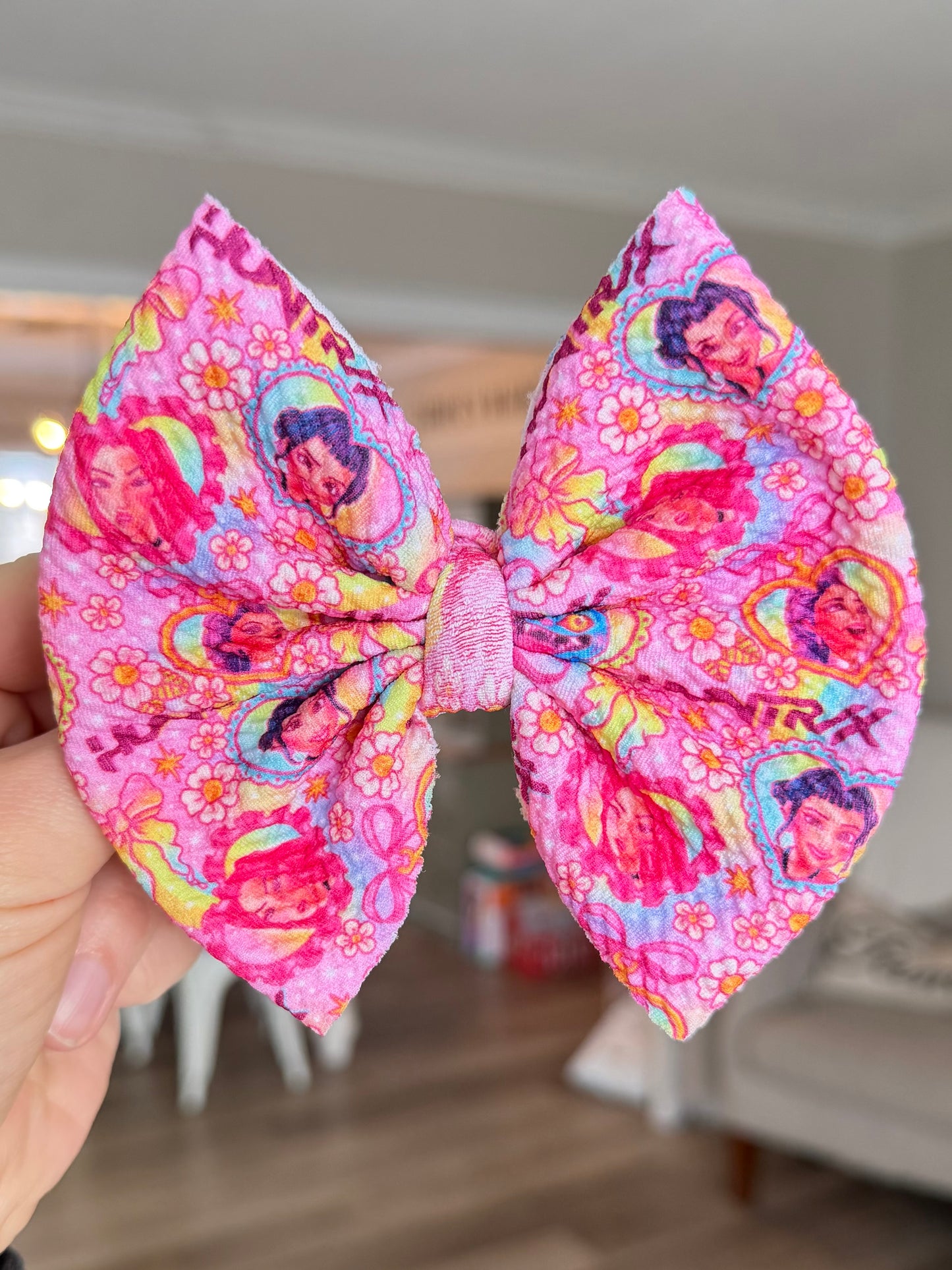 K-Pop Bow