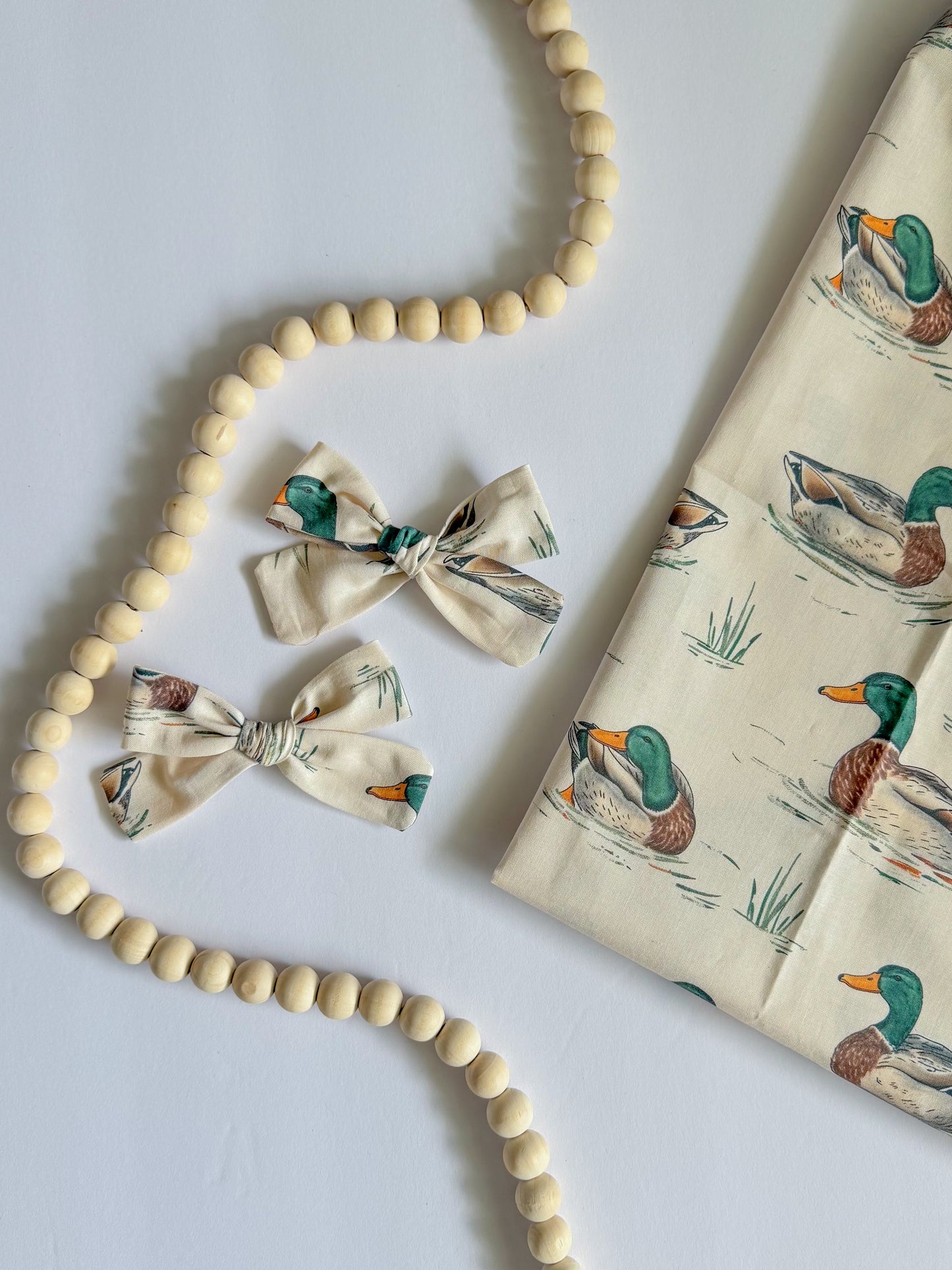 Vintage Mallard Ruby Bows