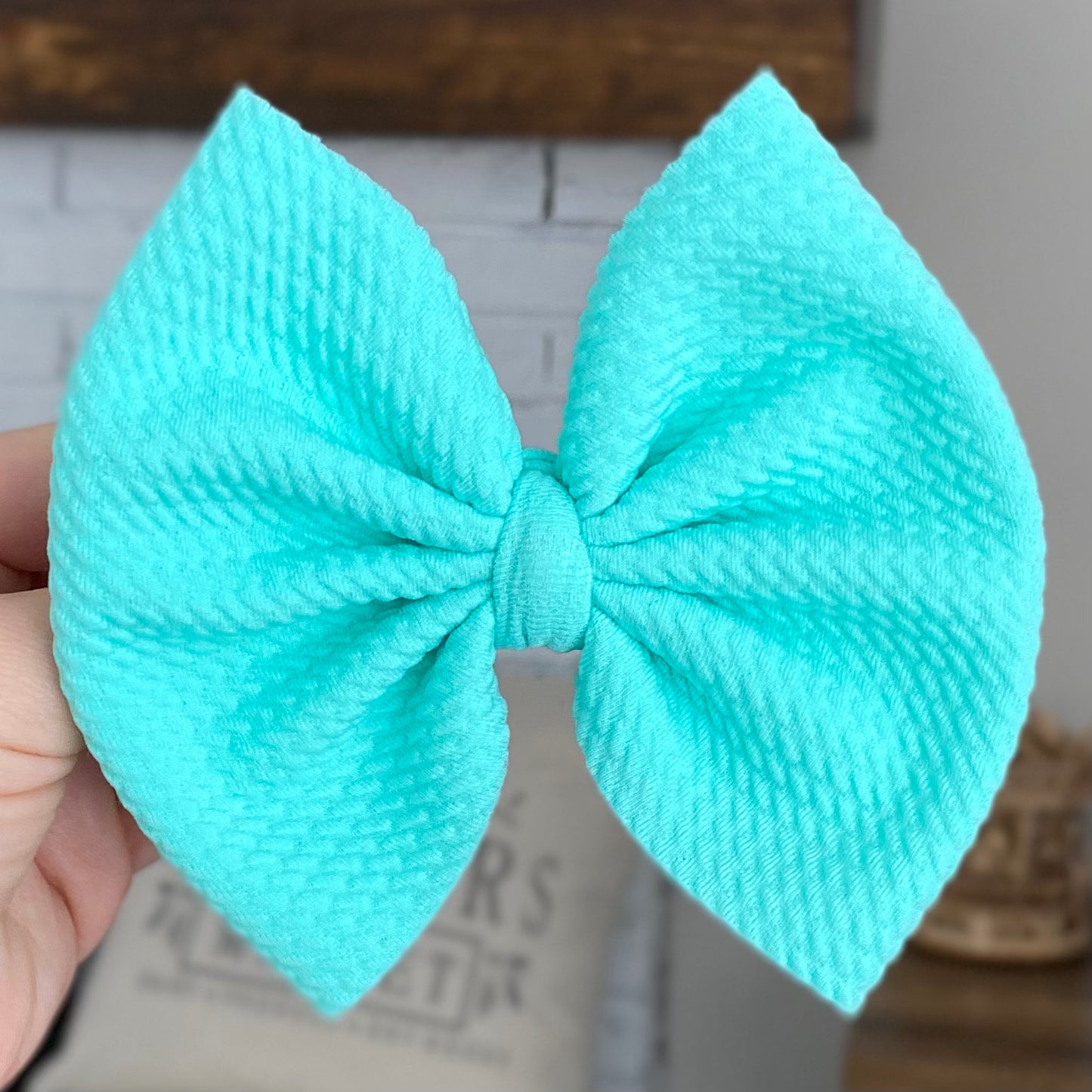 Mint Bow