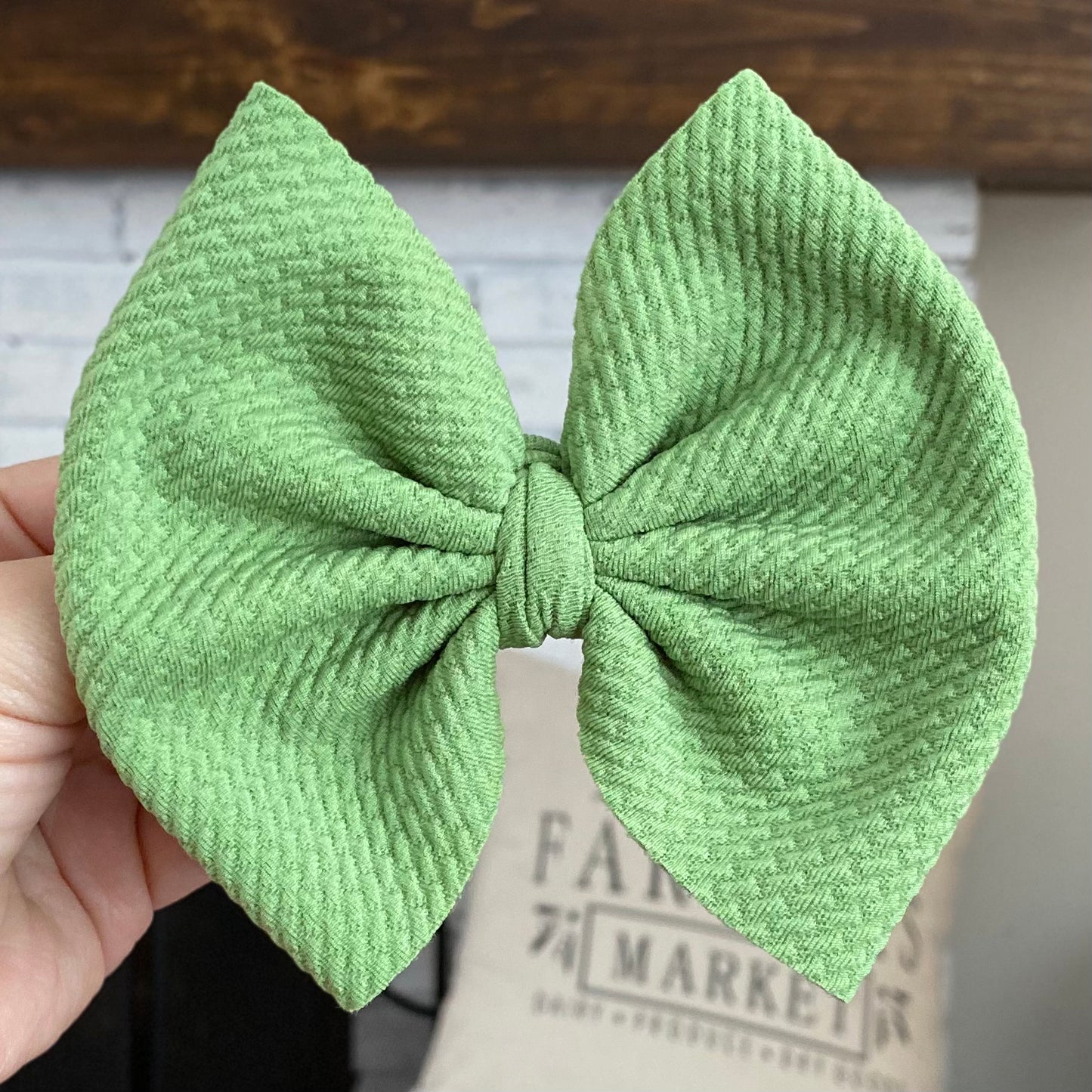 Avocado Bow