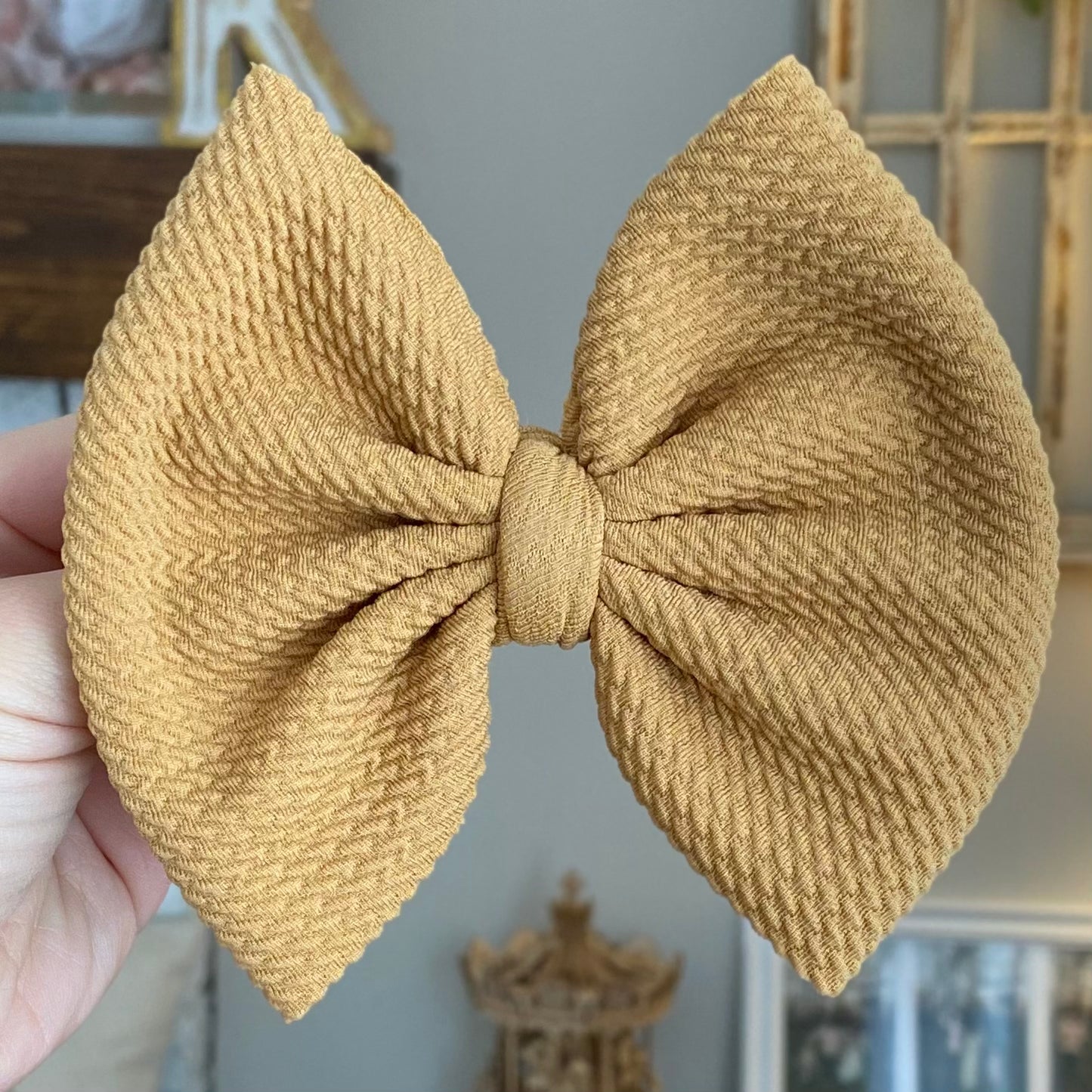 Caramel Bow