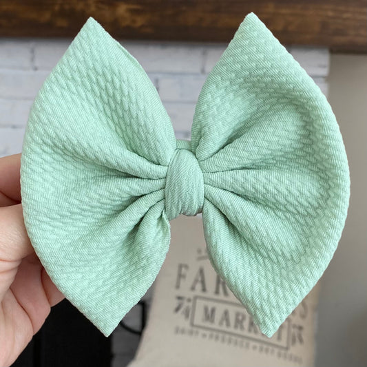 Spearmint Bow