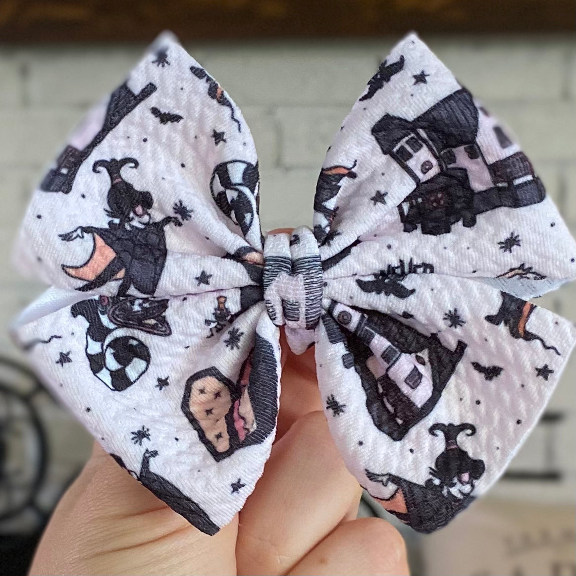 Beetlejuice Bow