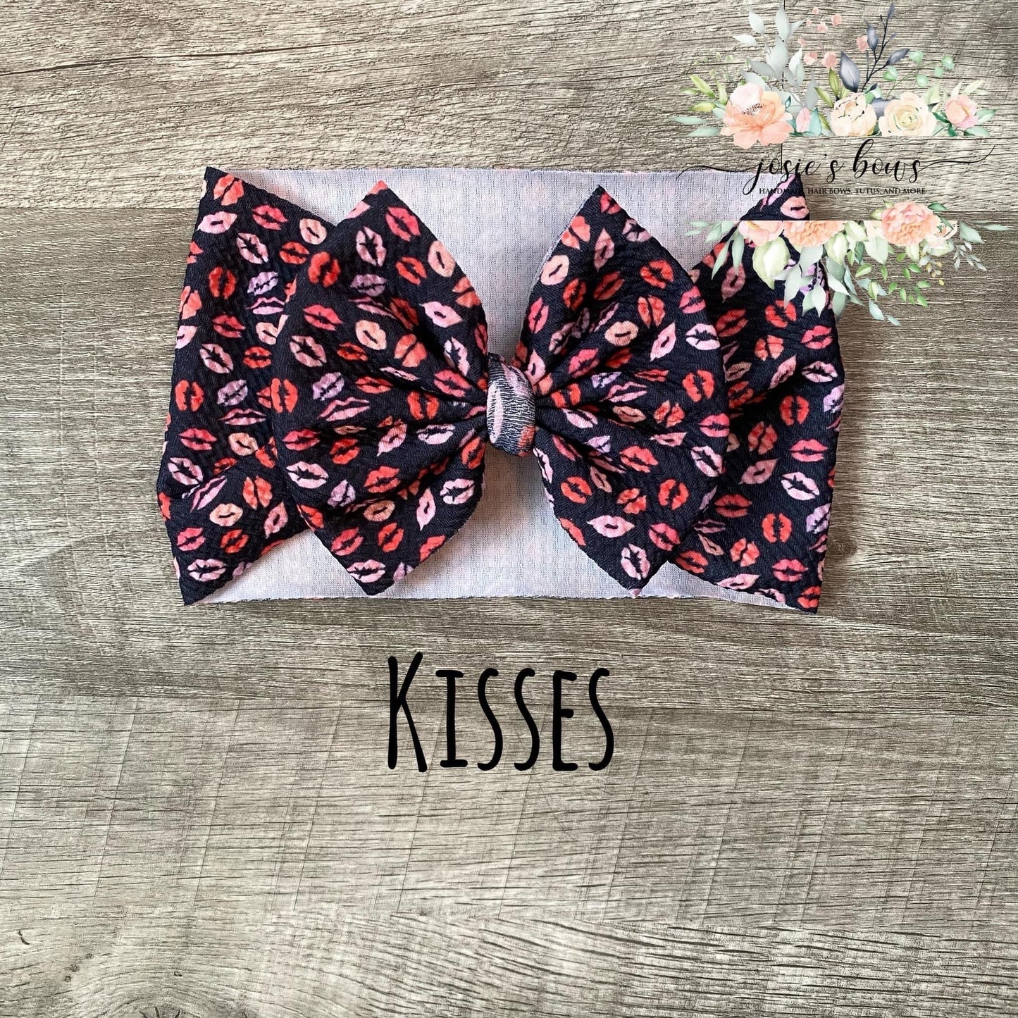 Kisses Bow